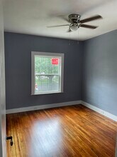 4824 S 5th St in Louisville, KY - Foto de edificio - Building Photo