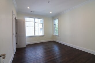 140 Minden St in Boston, MA - Building Photo - Building Photo