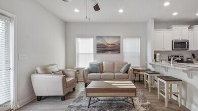 7672 Shadow Lake Dr in Panama City Beach, FL - Building Photo - Building Photo