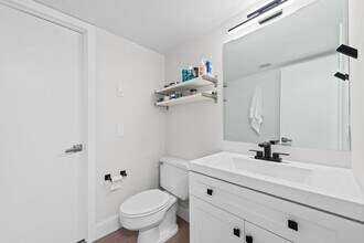 1800 N Andrews Ave, Unit 12k in Fort Lauderdale, FL - Building Photo - Building Photo