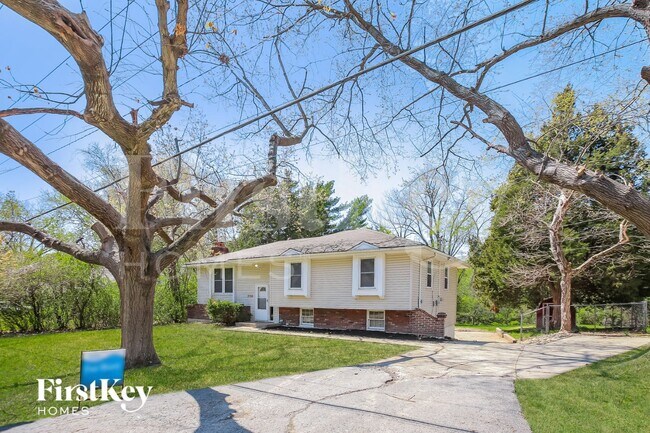 3720 NE Antioch Rd in Kansas City, MO - Building Photo - Building Photo