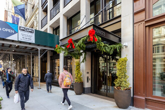 Flatiron House in New York, NY - Building Photo - Building Photo