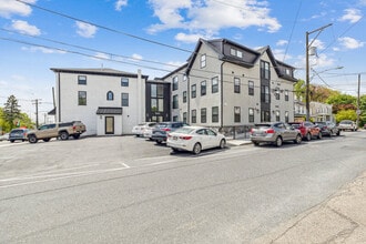 7620 Ridge Ave in Philadelphia, PA - Building Photo - Building Photo