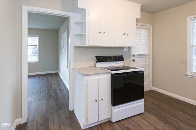 property at 2558 Broadway