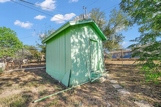 154 Morning Valley St in San Antonio, TX - Building Photo - Building Photo