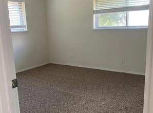 2626 Brookview Dr in Plano, TX - Building Photo - Building Photo