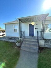 502-504 Barth Ave in Richland, WA - Building Photo - Building Photo