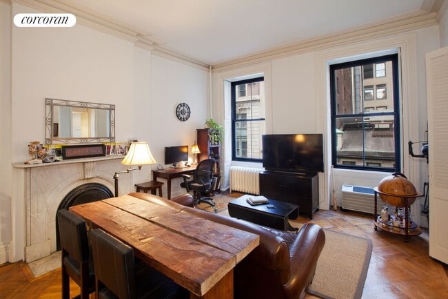 property at 109 E 19th St