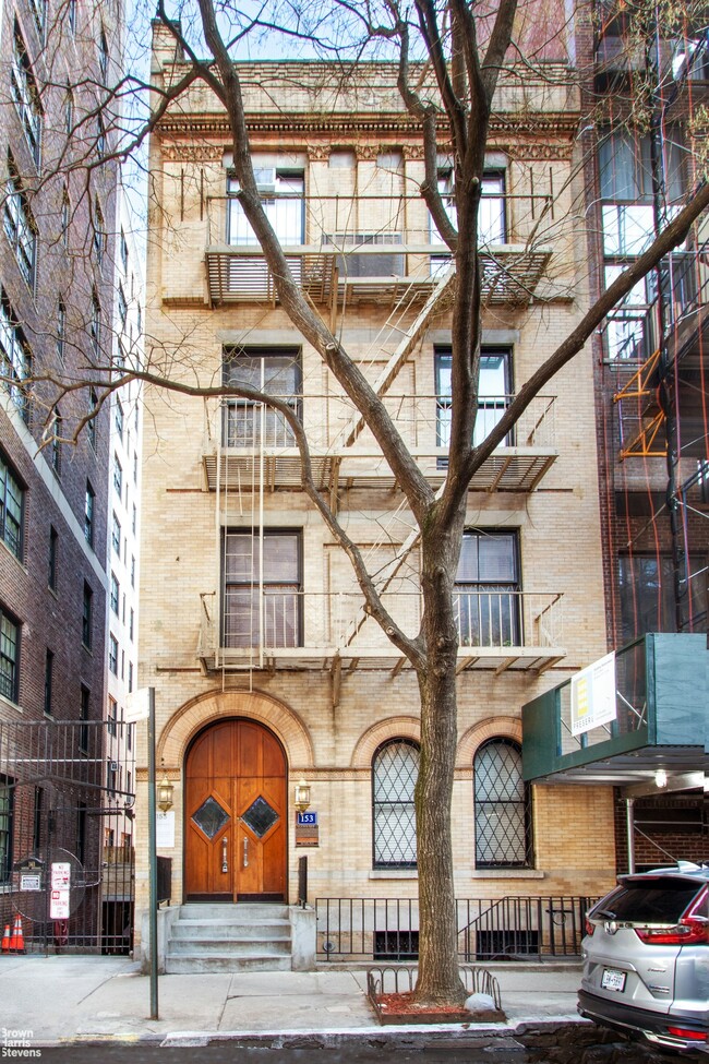 153 East 88th Street in New York, NY - Building Photo - Building Photo