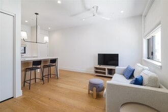 3010 Sorin St in Austin, TX - Building Photo - Building Photo