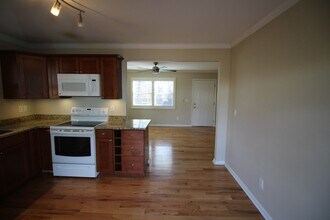 150 Fairfax Ave in Asheville, NC - Building Photo - Building Photo