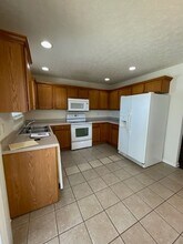 216 Applewood Ln in Elizabethtown, KY - Building Photo - Building Photo