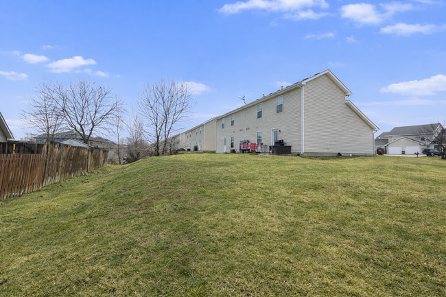 5812-5814-5814 Canaveral Dr in Columbia, MO - Building Photo - Building Photo