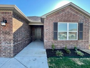505 Ashwood St in Lowell, AR - Building Photo - Building Photo