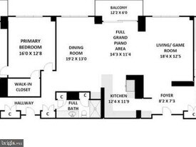 5225 Pooks Hill Rd in Bethesda, MD - Building Photo