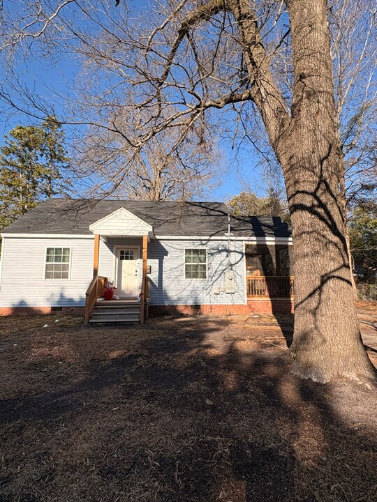 1307 E Holly St in Goldsboro, NC - Building Photo