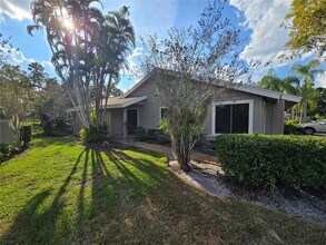4548 Forest Wood Trail in Sarasota, FL - Building Photo - Building Photo