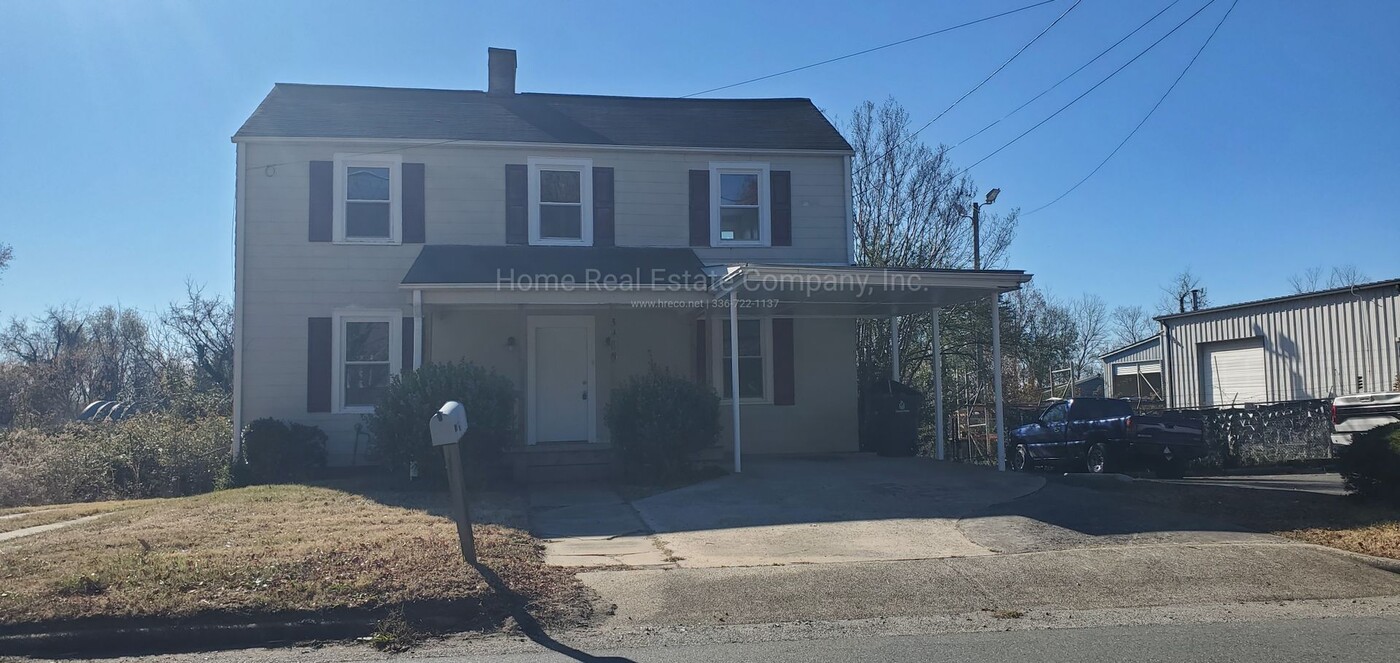 3908 Indiana Ave in Winston-Salem, NC - Building Photo