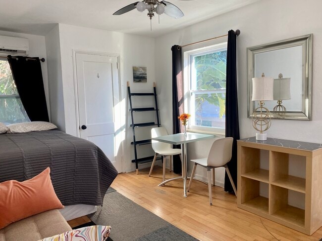 6177 NE 5th Ave, Unit 1 in Miami, FL - Building Photo - Building Photo