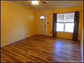 909 Yarrow Dr in North Little Rock, AR - Building Photo - Building Photo