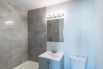 711-719 49th St NE in Washington, DC - Building Photo - Interior Photo