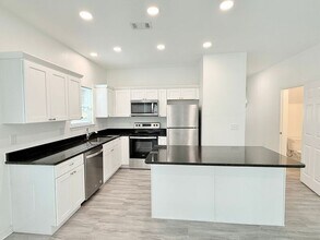 6341 Long St in Milton, FL - Building Photo - Building Photo