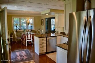 106 Osborne Ave in Bay Head, NJ - Building Photo - Building Photo