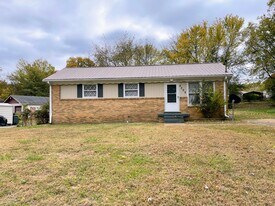 4305 Barry St NW in Huntsville, AL - Building Photo