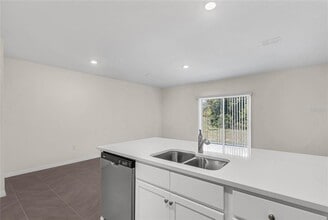 2340 Penguin Blvd in Davenport, FL - Building Photo - Building Photo