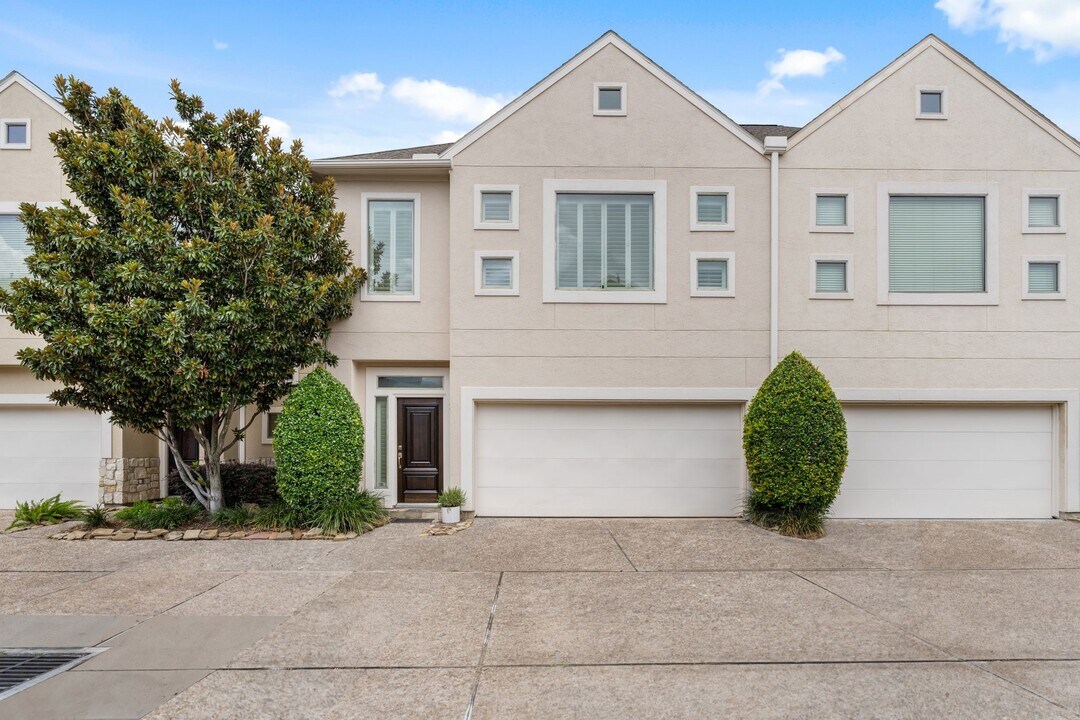 3908 Center St in Houston, TX - Building Photo