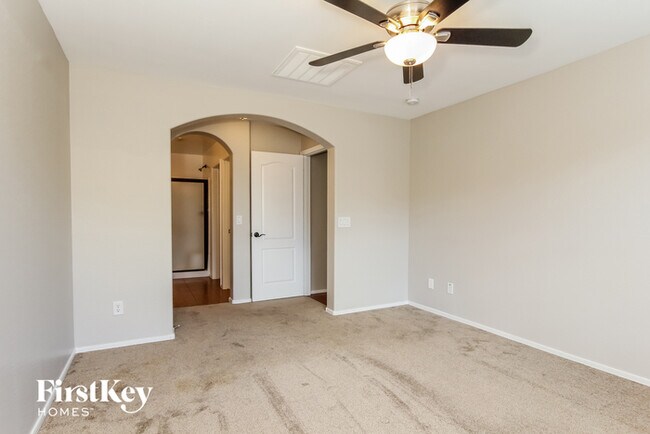 18171 W Lundberg St in Surprise, AZ - Building Photo - Building Photo