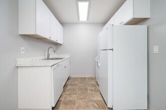 2626 SE 160th Ave in Portland, OR - Building Photo - Building Photo