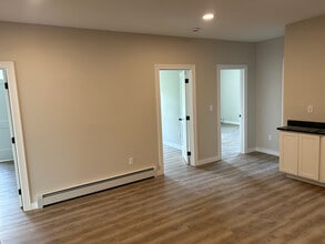 8-10 Plymouth St in Fitchburg, MA - Building Photo - Building Photo