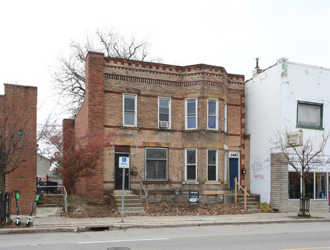 2481-2483 N High St in Columbus, OH - Building Photo - Building Photo