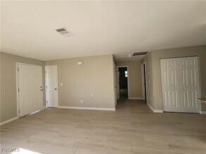 4530 SW 7th Pl in Cape Coral, FL - Building Photo - Building Photo