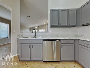 40167 N Costa Del Sol Dr in San Tan Valley, AZ - Building Photo - Building Photo