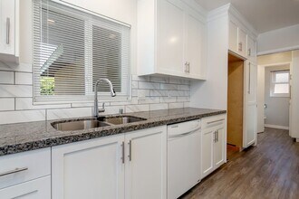 2661 Marber Ave in Long Beach, CA - Building Photo - Building Photo