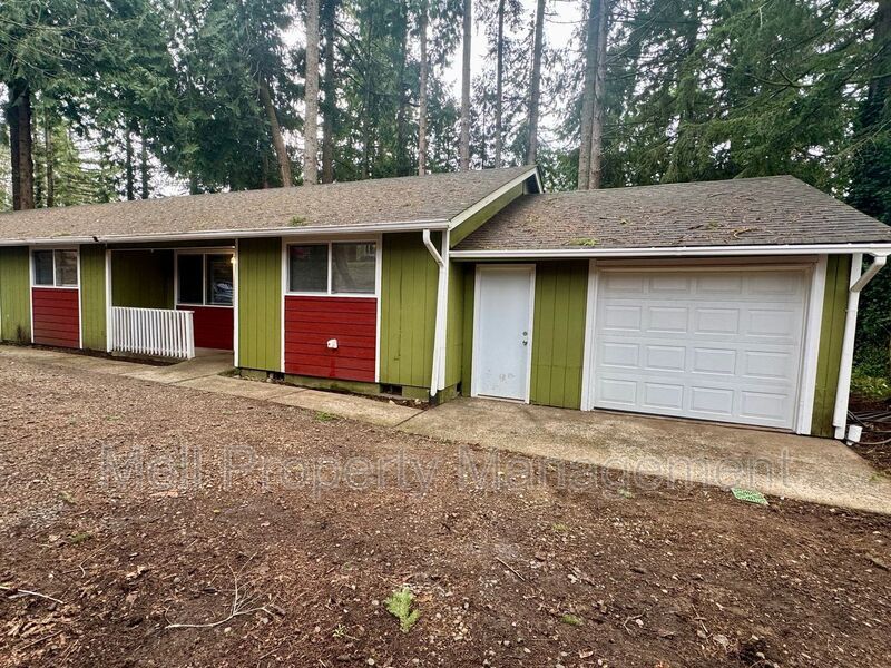 1829 Mason St in Shelton, WA - Foto de edificio