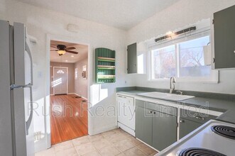 397 S Logan St in Denver, CO - Building Photo - Building Photo