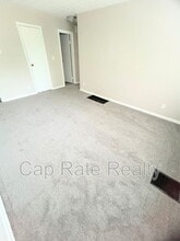981 E 13th Ave in Columbus, OH - Building Photo - Building Photo