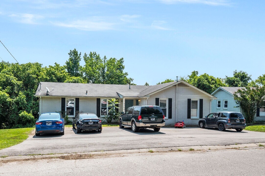 4754 Trenton Dr in Nashville, TN - Building Photo