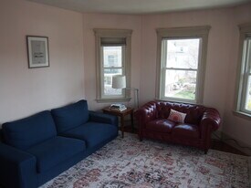 33 Pinehurst St, Unit 2 in Boston, MA - Building Photo