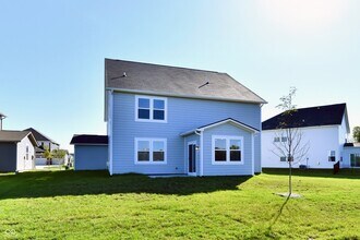 8244 E US Hwy 36 in Avon, IN - Building Photo - Building Photo