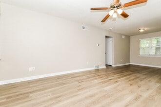 1513 Delmar Dr in Garland, TX - Building Photo - Building Photo