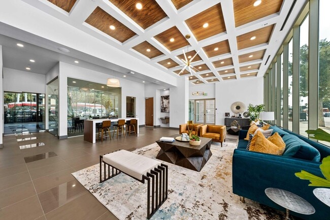 The Elinor in Los Angeles, CA - Foto de edificio - Building Photo