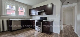 1324 S 2nd St in Allentown, PA - Building Photo