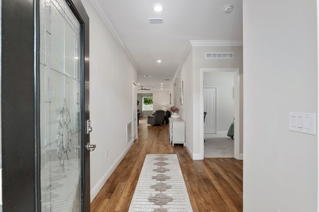 24608 NW 7th Ln in Newberry, FL - Building Photo - Building Photo