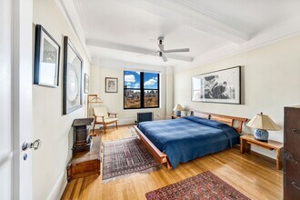 415 Central Prk W in New York, NY - Building Photo - Building Photo