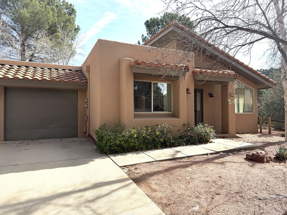 75 Morning Sun Dr in Sedona, AZ - Building Photo