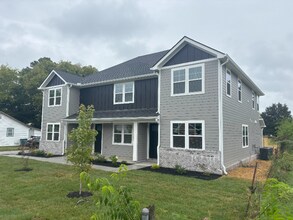 439 Hobbs Ave in Lebanon, TN - Building Photo - Building Photo